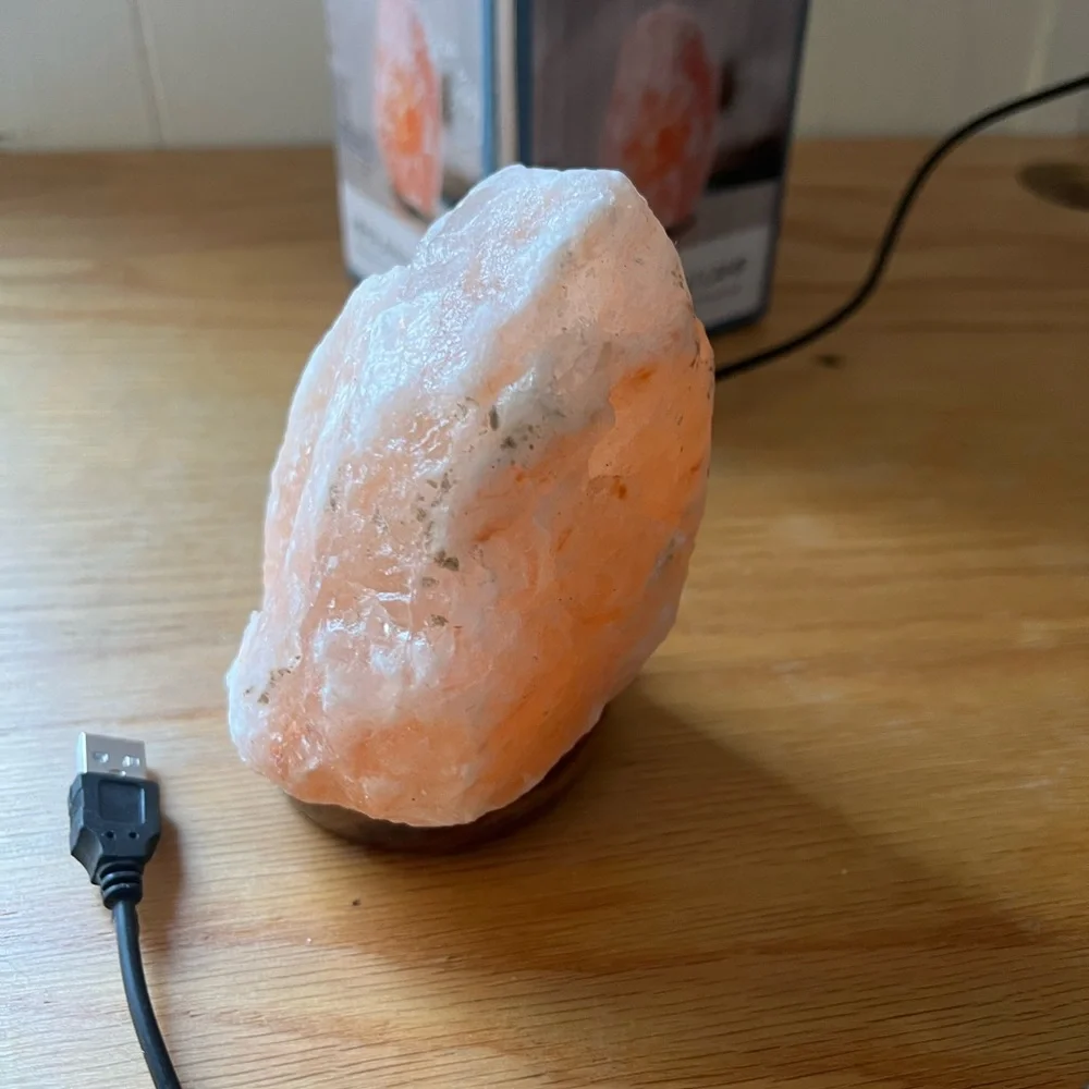 NIB New Room 2 Room Natural Himalayan Salt Lamp Natural Wood Base - USB Powered